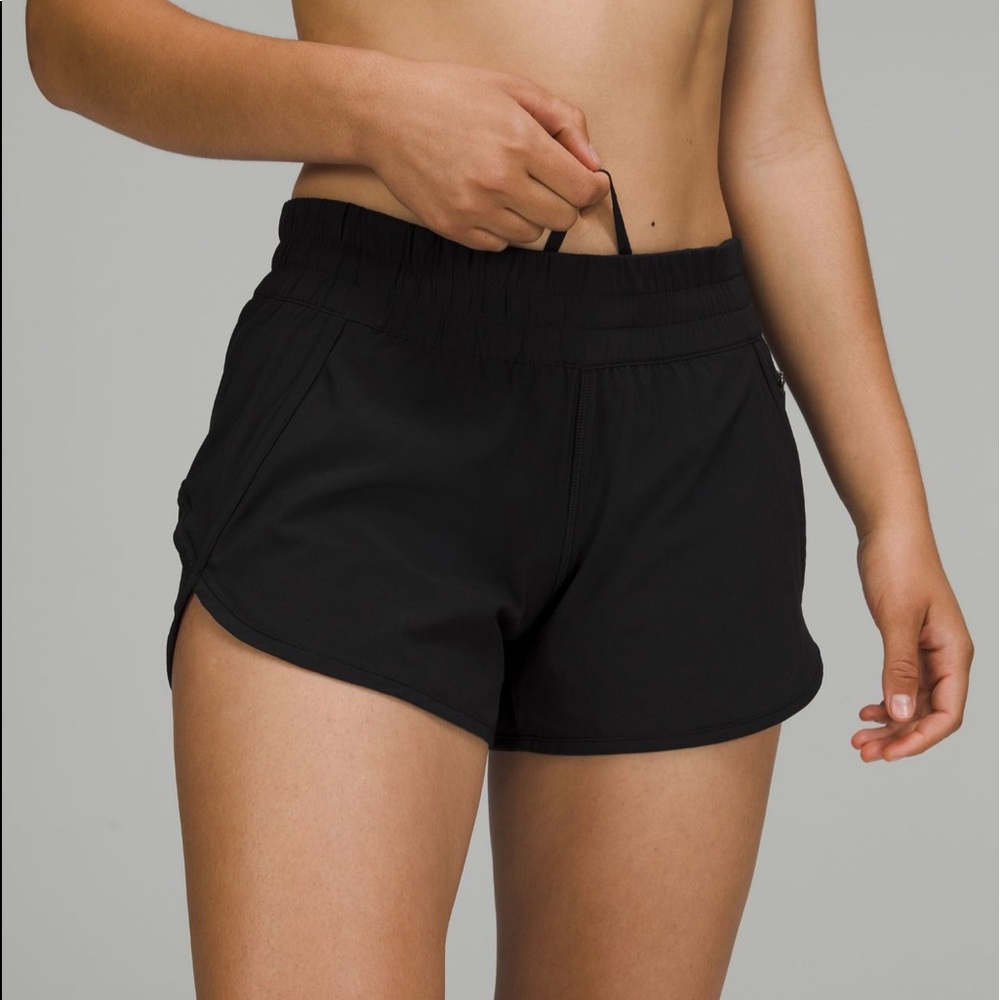 Lululemon Tracker Shorts size 14 Black preowned